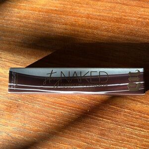 UD Stay Naked Correcting Concealer 90NN D Ultra Deep Neutral, Neutral